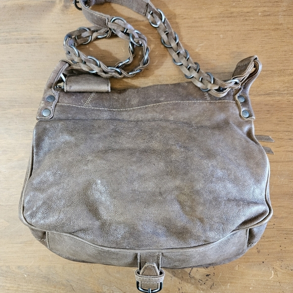 Pablo - Made in France - Brown Leather Messenger Style Crossbody Bag - Picture 5 of 16